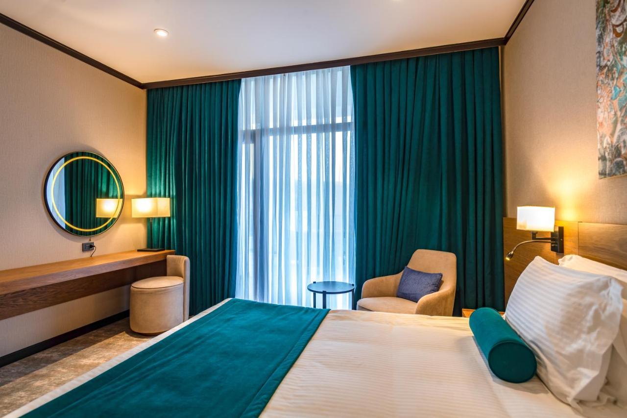Shabran Wellbeing Resort Pirebedil' Phòng bức ảnh